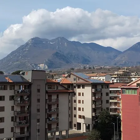 Appartamento Grande Camera Matrimoniale Con Ampio Balcone Centralissima Sanremo